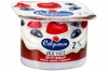 Йогурт двухслойный вишня-черная смородина "Савушкин продукт" 2%