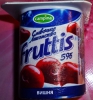 Продукт йогуртный пастеризованный Fruttis "Сливочное лакомство" Вишня