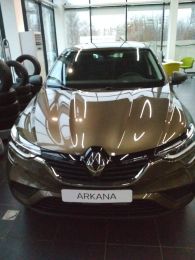 Автомобиль Renault Arkana
