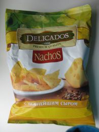 Чипсы кукурузные Delicados Nachos с нежнейшим сыром