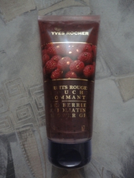 Гель-гоммаж для душа Yves Rocher Redberries «Красные ягоды»
