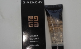 Гель для лица Givenchy Mister Radiant Bronzer