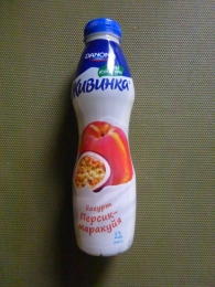 Йогурт "Живинка" Персик-маракуйя 1%