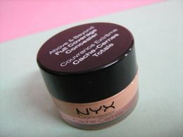 Консилер NYX Full Above & Beyond Coverage Concealer