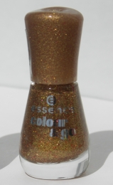 Лак для ногтей Essence color&go #121 Gold fever