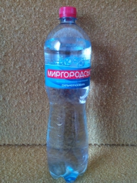 Минеральная вода "Миргородская" сильногазированная
