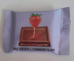 Молочный шоколад KDV "O'Zera" Milk & Strawberry filling с желейной клубничной начинкой