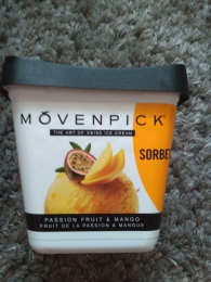 Мороженое Movenpick из маракуйи с кусочками манго