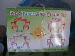 Набор детской мебели стол и стулья "Kids Table And Chair Set" арт. 2547-33