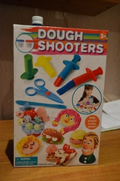 Набор для творчества с пластилином "Dough Shooters" Playgo