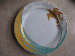 Набор тарелок Interos "Серебряная лилия" 20 см