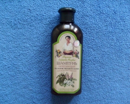 Шампунь укрепляющий на основе мыльного корня "Рецепты бабушки Агафьи" для всех типов волос
