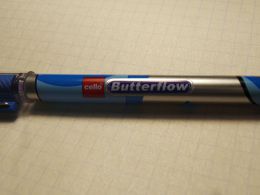 Шариковая ручка Cello Butterflow