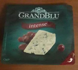 Сыр фасованный с голубой плесенью "Grandblu" Интенс