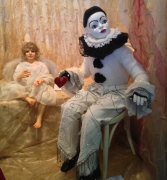 Выставка "Весенний бал кукол" в Арт-центре "Ветошный" (Москва, Ветошный переулок, д. 13)