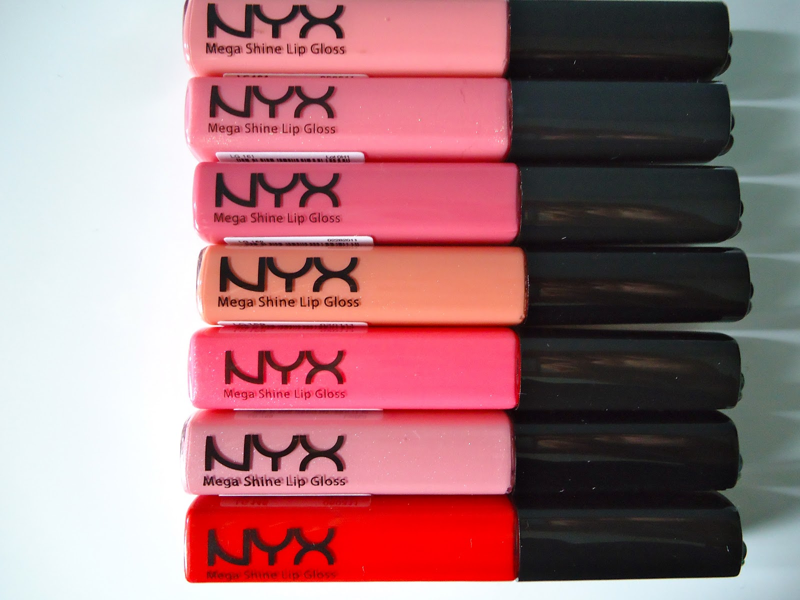 Mega Shine Lip Gloss. Блеск для губ NYX (тон 08). Матовый блеск для губ. NYX косметика блеск для губ увеличивающий объем.