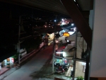 Вид на улице из номера Laem Din Hotel