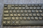 Беспроводной набор "Тонкий дизайн" клавиатура и мышь DNS Home KM-011BQ Black