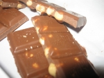Шоколад Милка с цельным фундуком