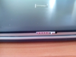 Ноутбук Fujitsu-Siemens Amilo Pro v2035, защелка на крышке