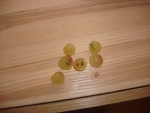 разрезанный виноград