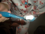 Сын с удовольствием чистит зубы этой пастой утром и вечером