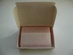 Внутри коробочки видим Натуральное мыло Царство ароматов Розовая серенада