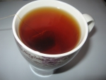 Чай черный "Принцесса Нури" высокогорный в пакетиках, через минуту после начала заваривания