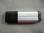 USB-флешка Verico Cordial 16GB - вблизи