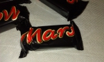 Конфета одна Mars
