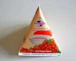 Клубничный молокосодержащий продукт "Агропродукт" в упаковке