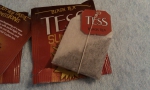 без упаковки пакетик с чаем «Tess Sunrise»