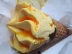 Мороженое Cornetto манго-маракуйя