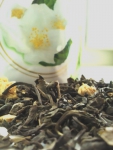 Внешний вид чая "Fruit Life", лепестки жасмина