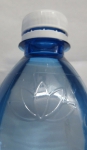 Эмблемка на бутылке от производителя
