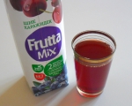 Нектар вишня - черника "Frutta Mix" - в стакане