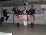 Греческие танцы на крыше отеля