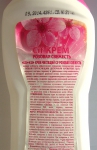 Обещания производителя на флаконе крема чистящего CIF "Розовая свежесть"