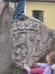 Памятный знак возле Крестовоздвиженского костёла