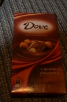 молочный шоколад Dove с цельным фундуком