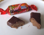 Шоколадные конфеты "Красный мак" Рахат на разломе