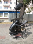 Брест. Скульптура Хомы Брута из Гогольского Вия