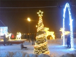 зимний городок на набережной в Казани