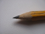 карандаш вблизи