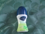 Шариковый дезодорант-антиперспирант Avon Care "Свежесть и мягкость"