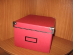 Коробка с крышкой "Кассет" IKEA, красный вариант
