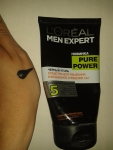 Средство для умывания L'Oreal Men Expert Черный уголь