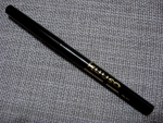 Черный карандаш для глаз Kyuso