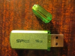 USB-флешка Silicon Power Helios 101 16 Gb green