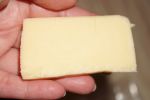 Вот так выглядит сыр "Гауда"
